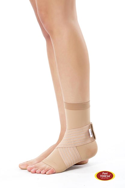 Bandaj elastic pentru glezna